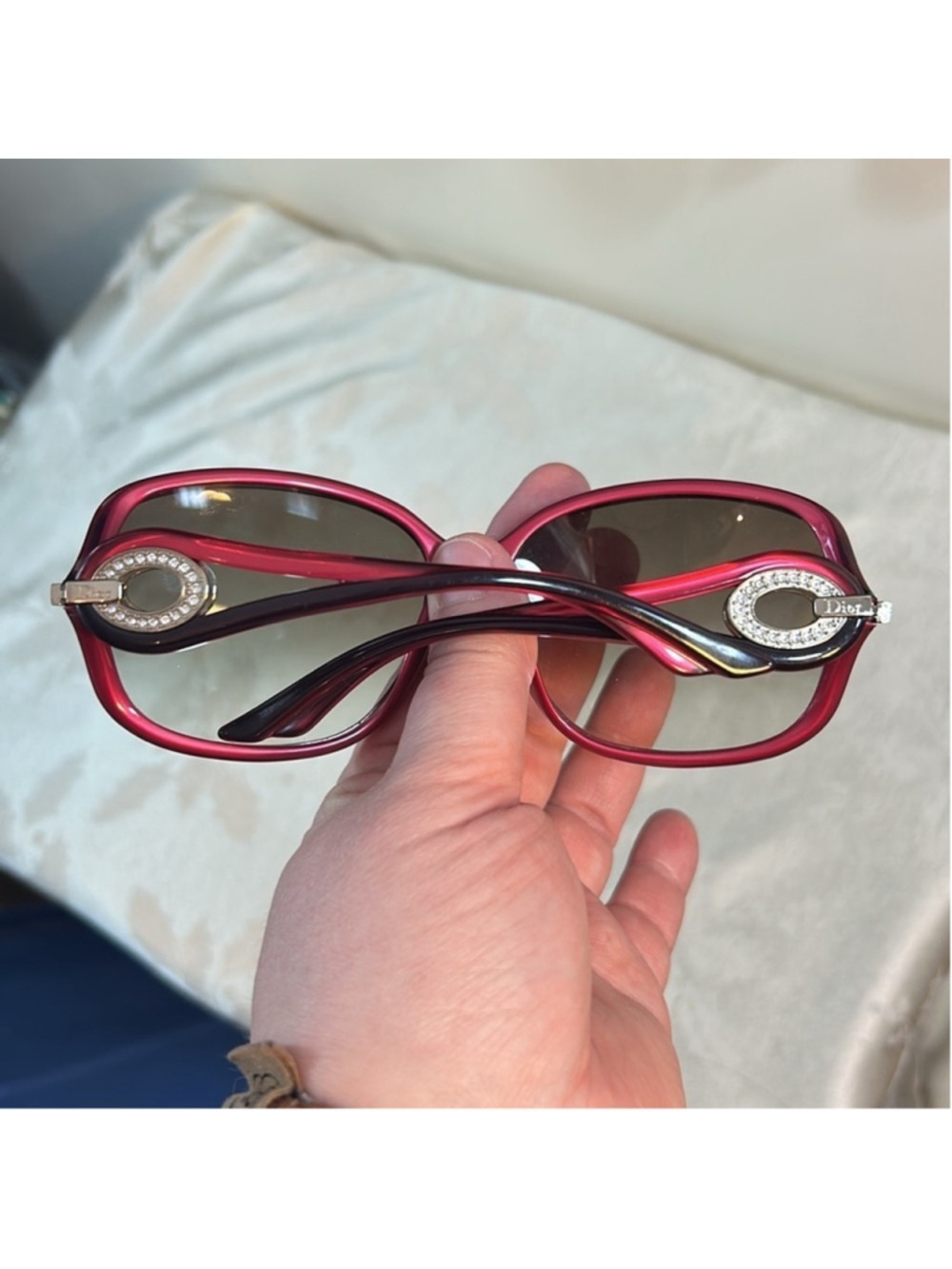 Dior VOLUTE2STR Chic Red Sunglasses with Rhinestone Detail OF5058S57N - Picture 9 of 13